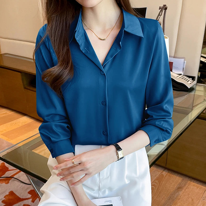 Clara | Satinblus
