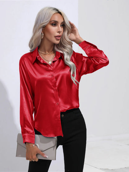 Sienna | Satinblus med Knappdetaljer